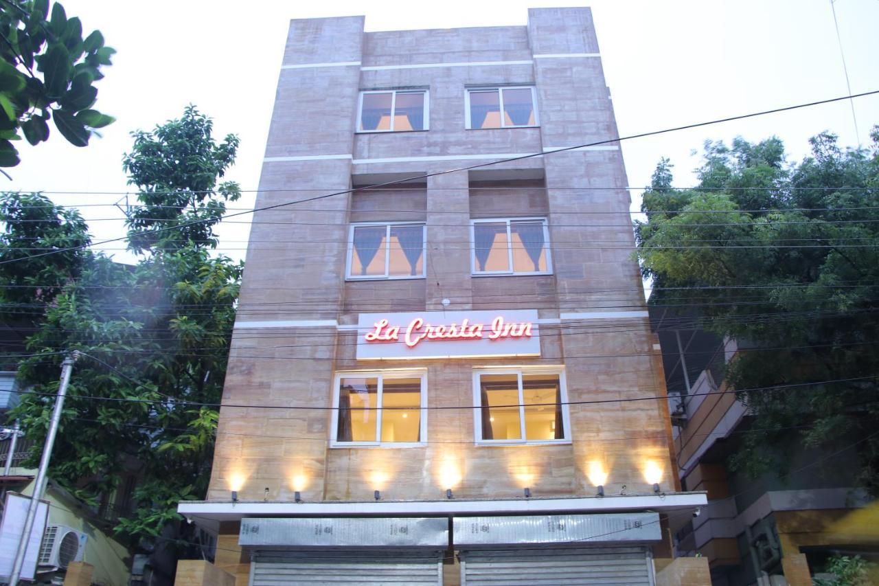 La Cresta Inn Calcutta Buitenkant foto